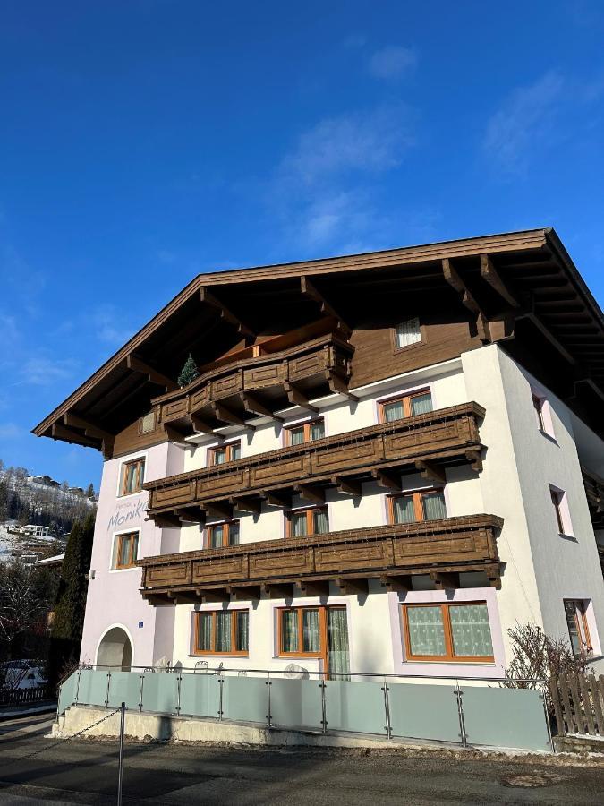 Fruehstueckspension Monika, B&B In Kaprun Mit Summercard ภายนอก รูปภาพ