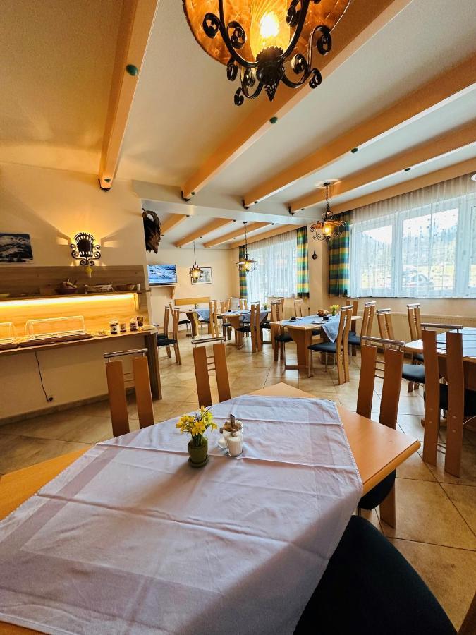 Pension Monika, Your B&B Including Summercard คาพรูน ภายนอก รูปภาพ