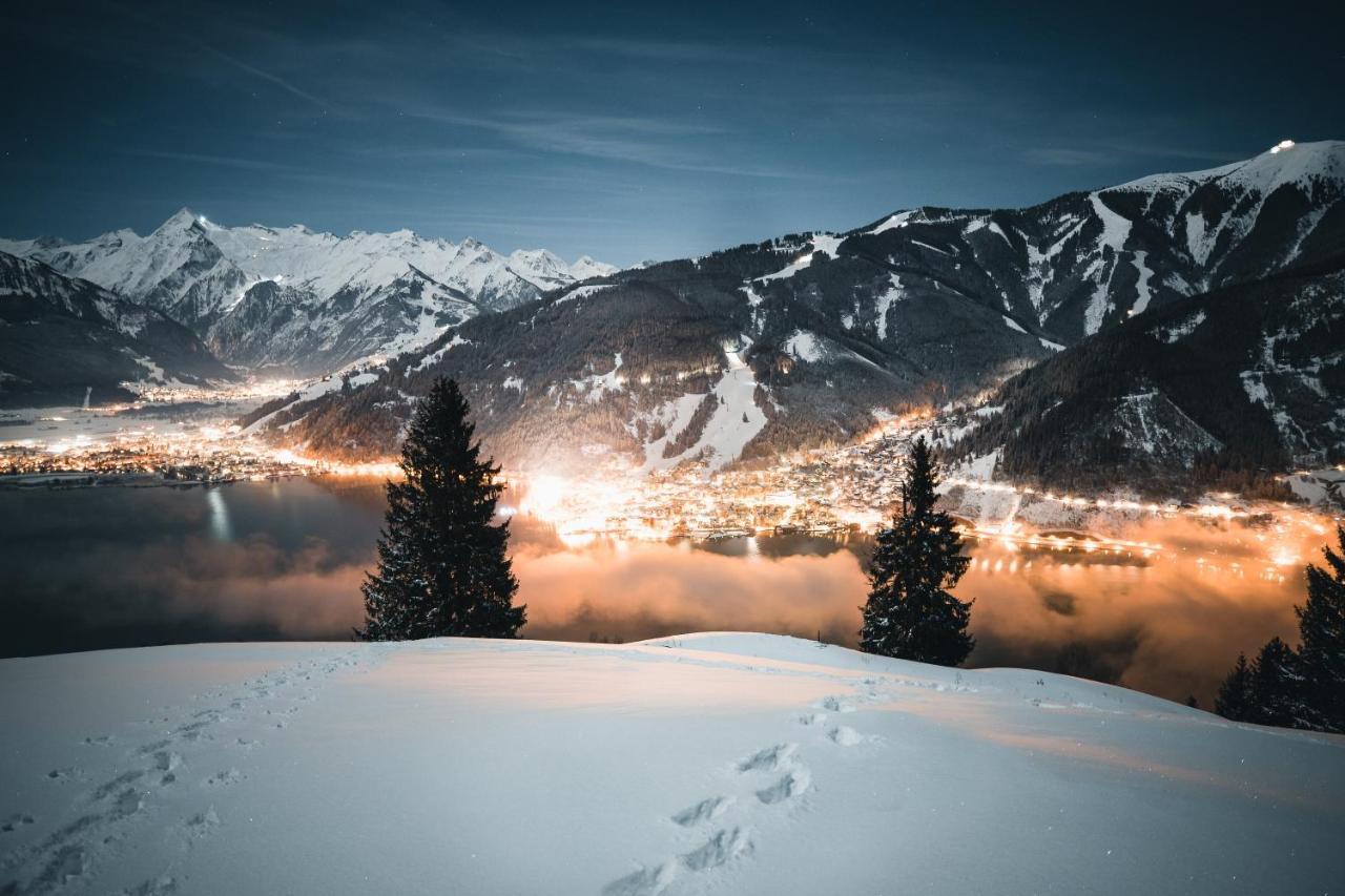 Fruehstueckspension Monika, B&B In Kaprun Mit Summercard ภายนอก รูปภาพ