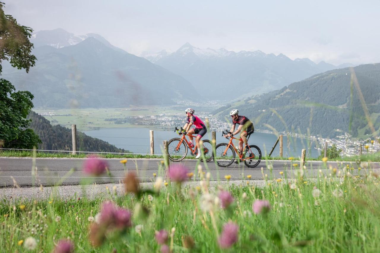 Fruehstueckspension Monika, B&B In Kaprun Mit Summercard ภายนอก รูปภาพ